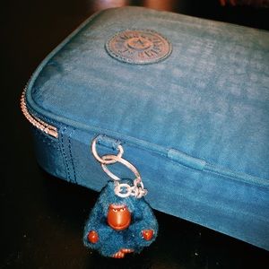 KIPLING x 100 Pens Case Blue